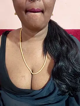 Snapshot of siri_tamiltelugu chatting on April 9, 2026, 8:15 pm siri tamiltelugu online show from April 9, 2026, 8:15 pm