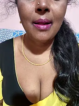 Snapshot of siri_tamiltelugu chatting on March 5, 2026, 4:14 pm siri tamiltelugu online show from March 5, 2026, 4:14 pm