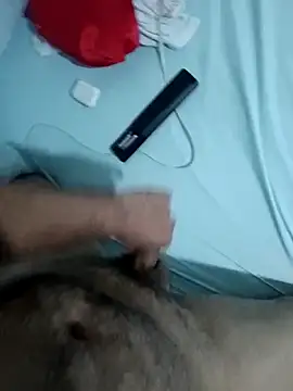 Snapshot of thonychatoA357 chatting on February 8, 2026, 12:25 pm thonychatoA357 online show from February 8, 2026, 12:25 pm