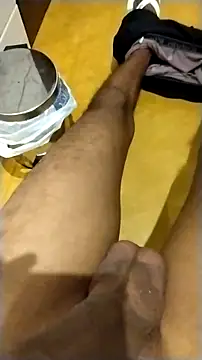 Snapshot of Novinhoie chatting on February 1, 2026, 9:24 pm Novinhoie online show from February 1, 2026, 9:24 pm