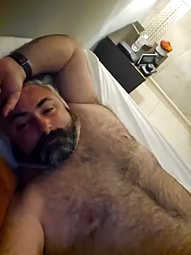 MacGuyver20 online show from December 21, 2025, 7:21 am