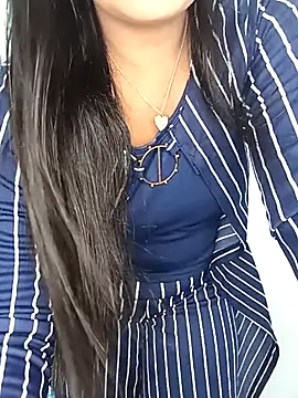 Deshi bhabhi143 online show from May 24, 2026, 6:24 am