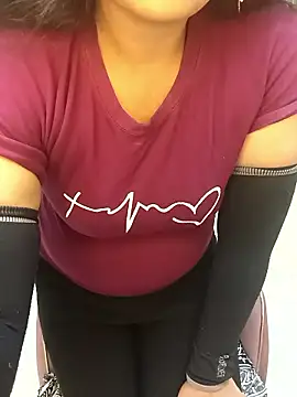 Snapshot of Deshi_bhabhi143 chatting on February 24, 2026, 6:14 am Deshi bhabhi143 online show from February 24, 2026, 6:14 am