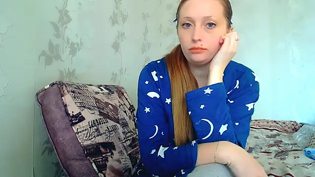 CrystallAngel online show from February 4, 2026, 11:49 am