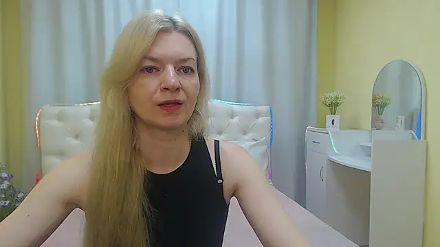 MelissaTyler online show from May 20, 2026, 5:26 am
