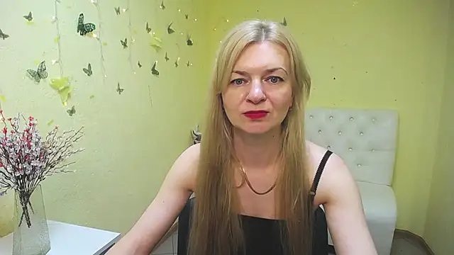 MelissaTyler online show from May 13, 2026, 11:17 am