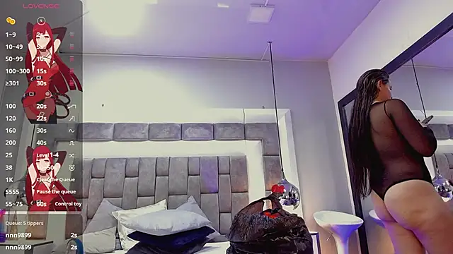 Snapshot of ElenaWatsonn chatting on March 11, 2026, 8:03 pm ElenaWatsonn online show from March 11, 2026, 8:03 pm