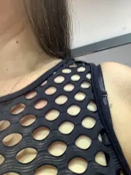 Snapshot of ElenaWatsonn chatting on February 20, 2026, 7:49 pm ElenaWatsonn online show from February 20, 2026, 7:49 pm