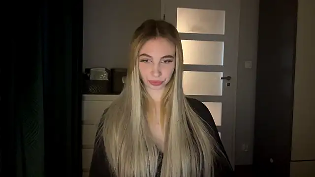 TeenLily online show from April 2, 2026, 5:52 pm