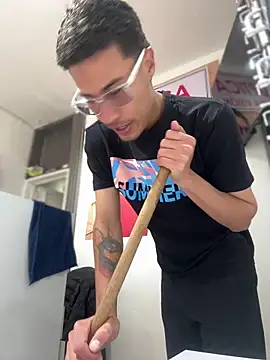 Snapshot of Latin_Paisa_Boy chatting on March 18, 2026, 4:08 pm Latin Paisa Boy online show from March 18, 2026, 4:08 pm