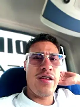 Snapshot of Latin_Paisa_Boy chatting on April 16, 2026, 7:25 pm Latin Paisa Boy online show from April 16, 2026, 7:25 pm