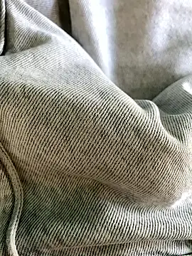 LittleGuy 2007 online show from March 3, 2026, 12:12 pm