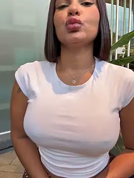 Irina Velvett online show from May 14, 2026, 10:51 pm