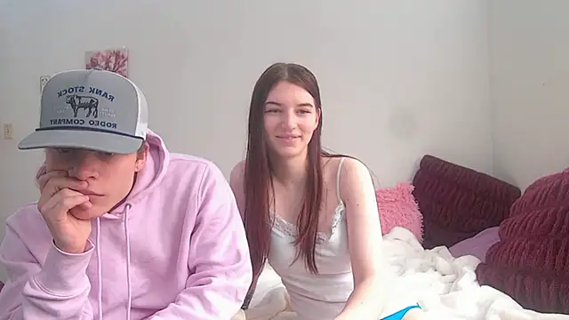 Snapshot of AstridJenkins chatting on February 8, 2026, 7:44 pm AstridJenkins online show from February 8, 2026, 7:44 pm