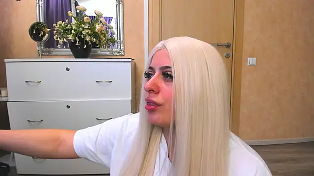 NayaNoirX online show from February 20, 2026, 7:49 pm