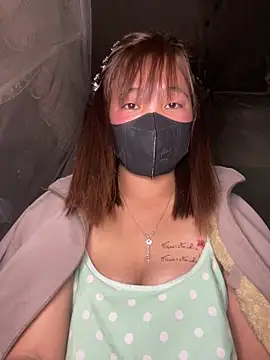 Snapshot of Wendy-2 chatting on January 14, 2026, 4:10 pm Wendy-2 online show from January 14, 2026, 4:10 pm