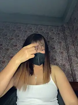 Snapshot of Wendy-2 chatting on February 13, 2026, 3:34 pm Wendy-2 online show from February 13, 2026, 3:34 pm