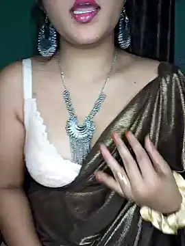 Snapshot of Saumyy chatting on February 12, 2026, 5:56 pm Saumyy online show from February 12, 2026, 5:56 pm