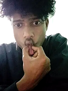 Snapshot of theboyas chatting on January 18, 2026, 7:28 pm theboyas online show from January 18, 2026, 7:28 pm