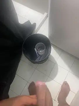 Snapshot of 08yeis chatting on March 27, 2026, 12:41 am 08yeis online show from March 27, 2026, 12:41 am