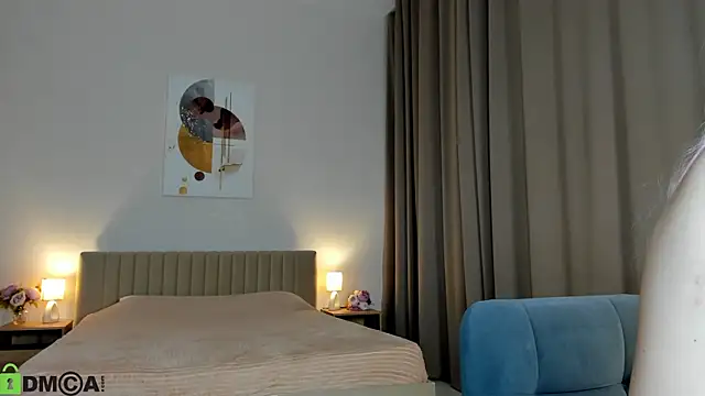 ChloeAlba online show from April 10, 2026, 3:57 am