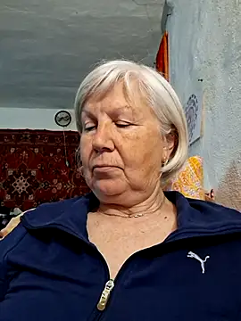 Snapshot of KlaudiaDarling chatting on April 21, 2026, 10:00 am KlaudiaDarling online show from April 21, 2026, 10:00 am