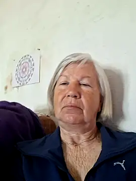 Snapshot of KlaudiaDarling chatting on May 7, 2026, 7:01 am KlaudiaDarling online show from May 7, 2026, 7:01 am
