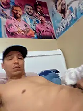 Snapshot of HoofedCylinder chatting on April 15, 2026, 3:05 pm HoofedCylinder online show from April 15, 2026, 3:05 pm