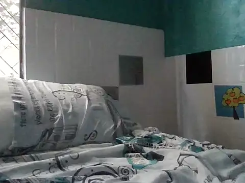 bigdick211292 online show from April 13, 2026, 5:50 pm