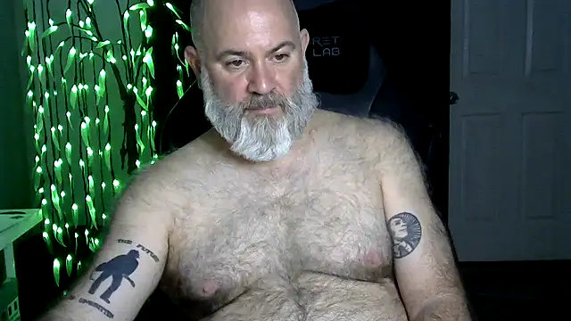 XJJ77x online show from July 11, 2026, 4:35 am
