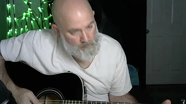 XJJ77x online show from July 12, 2026, 1:06 am