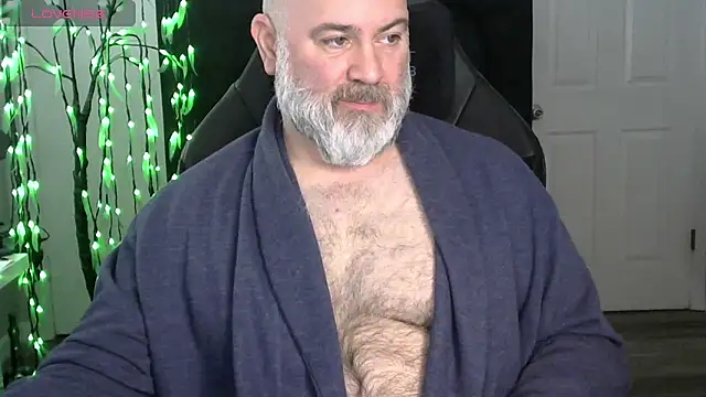 XJJ77x online show from February 2, 2026, 5:23 pm