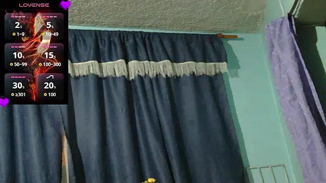 Snapshot of ValenttinaSex1 chatting on January 11, 2026, 12:50 am ValenttinaSex1 online show from January 11, 2026, 12:50 am