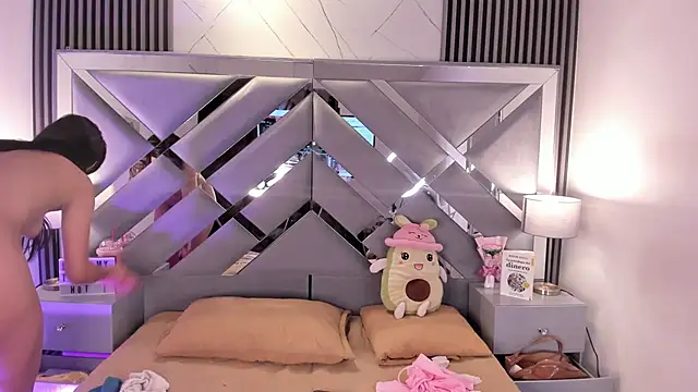 Snapshot of melody__sweet_ chatting on April 5, 2026, 8:32 am melody sweet online show from April 5, 2026, 8:32 am