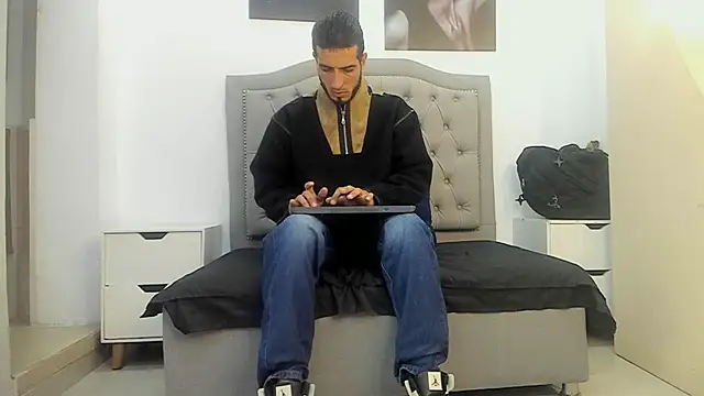 Snapshot of marc_ruffa chatting on February 22, 2026, 7:15 pm marc ruffa online show from February 22, 2026, 7:15 pm