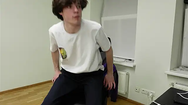 Daniel Shawnn online show from March 31, 2026, 8:55 pm