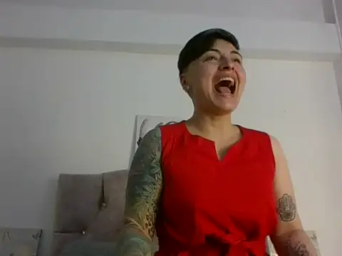 kat paradise online show from March 25, 2026, 12:04 pm