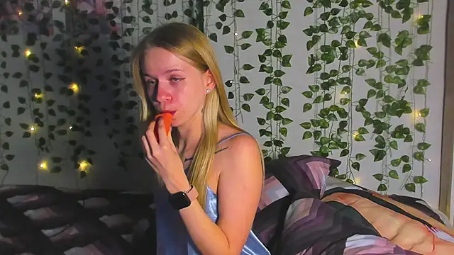 Snapshot of Cute_Madam chatting on January 7, 2026, 9:53 pm Cute Madam online show from January 7, 2026, 9:53 pm