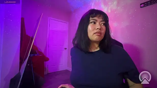 Snapshot of kuromixx444 chatting on February 13, 2026, 8:03 am kuromixx444 online show from February 13, 2026, 8:03 am