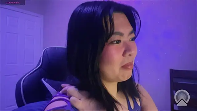 Snapshot of kuromixx444 chatting on February 7, 2026, 5:37 am kuromixx444 online show from February 7, 2026, 5:37 am