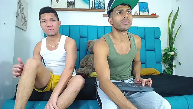 Interracial Snow Bunny online show from April 7, 2026, 9:16 pm