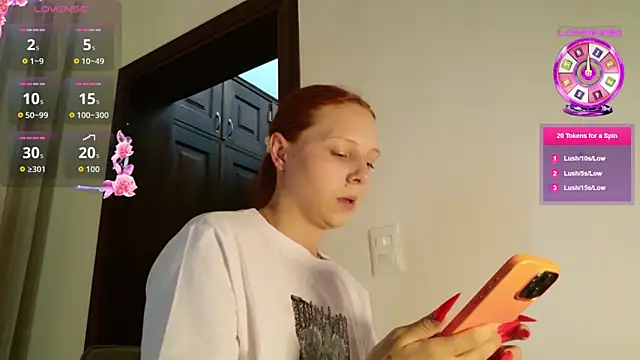 ViktoriaSilk online show from April 27, 2026, 5:22 pm