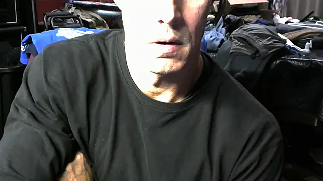 Snapshot of koolchillfun696969 chatting on January 17, 2026, 7:12 am koolchillfun696969 online show from January 17, 2026, 7:12 am