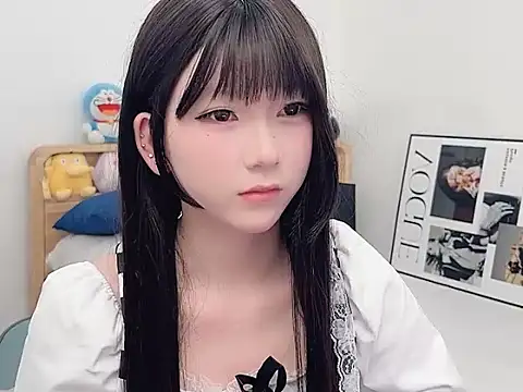 Snapshot of lnua-lnua chatting on January 8, 2026, 1:44 am lnua-lnua online show from January 8, 2026, 1:44 am