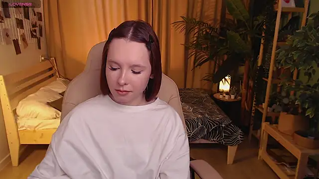 Snapshot of Haya_Harareet chatting on February 21, 2026, 8:05 am Haya Harareet online show from February 21, 2026, 8:05 am