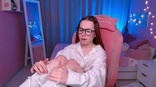 Snapshot of Haya_Harareet chatting on February 22, 2026, 8:17 am Haya Harareet online show from February 22, 2026, 8:17 am