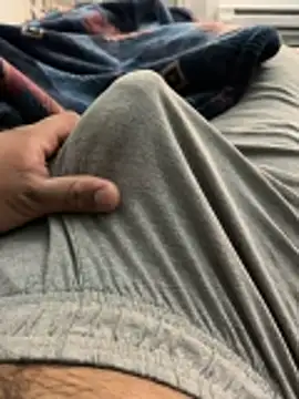 Snapshot of elpapigrande12 chatting on February 1, 2026, 5:06 am elpapigrande12 online show from February 1, 2026, 5:06 am