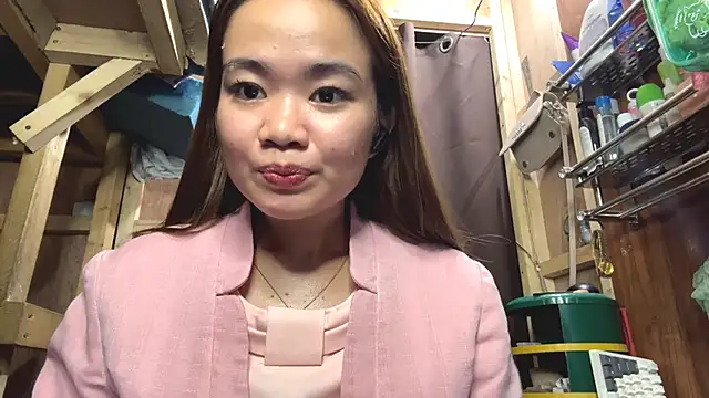 Snapshot of RainaKarsh chatting on January 13, 2026, 10:30 am RainaKarsh online show from January 13, 2026, 10:30 am