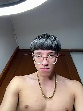 ArthurDavies  online show from February 7, 2026, 4:31 am