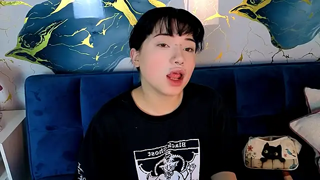 Snapshot of Sienna_Desiree chatting on May 11, 2026, 12:39 pm Sienna Desiree online show from May 11, 2026, 12:39 pm